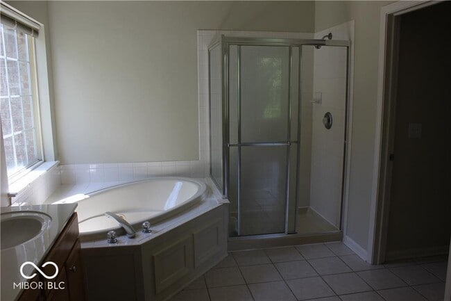 Building Photo - 5622 Blackfoot Trail