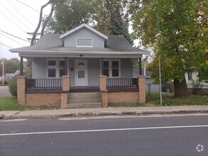 Building Photo - 3442 N Prospect Rd