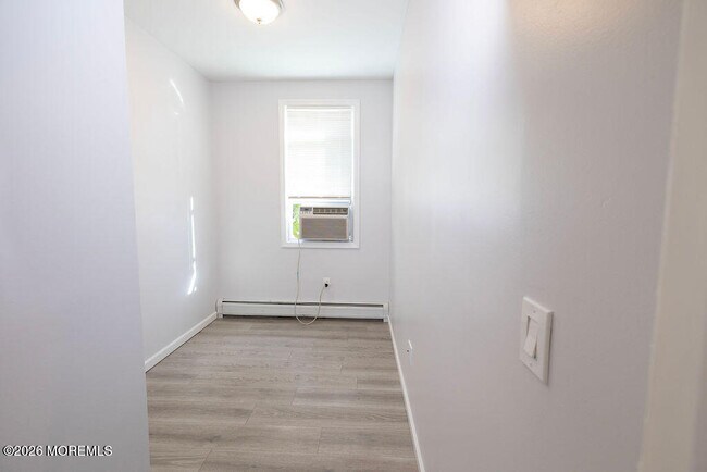 Building Photo - 14 Highland Blvd