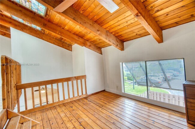 Building Photo - 8015 SW 21st Ct