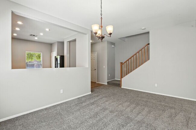 Building Photo - 21116 Avenida Del Valle Ct