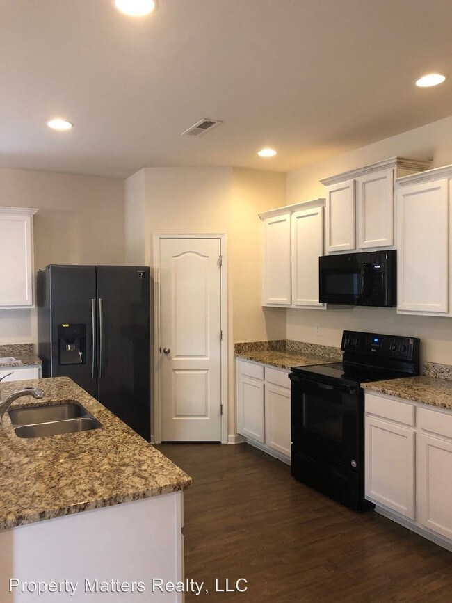 Building Photo - 4 br, 2.5 bath House - 1624 Allegheny Drive