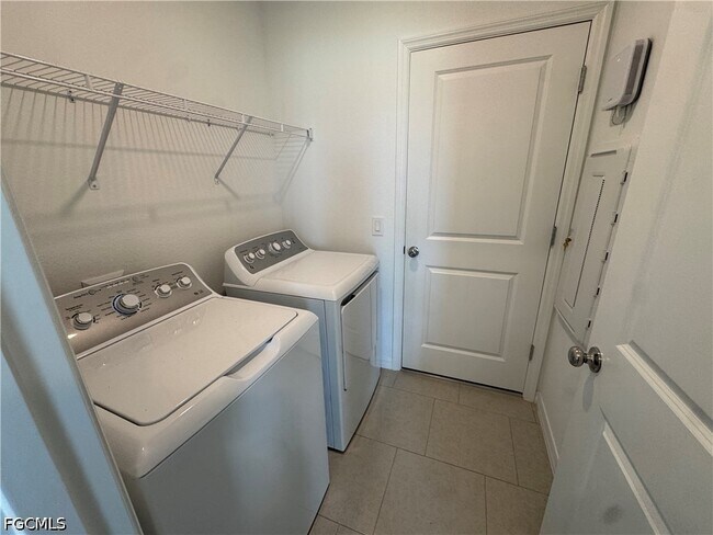 Building Photo - 16042 Palos Verdes St