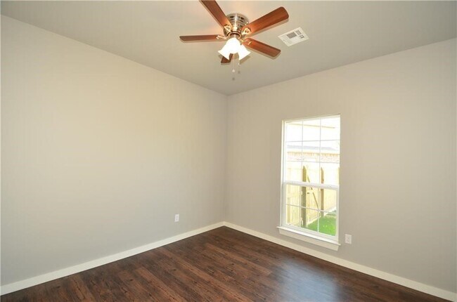 Building Photo - 311 Copper Oaks Dr