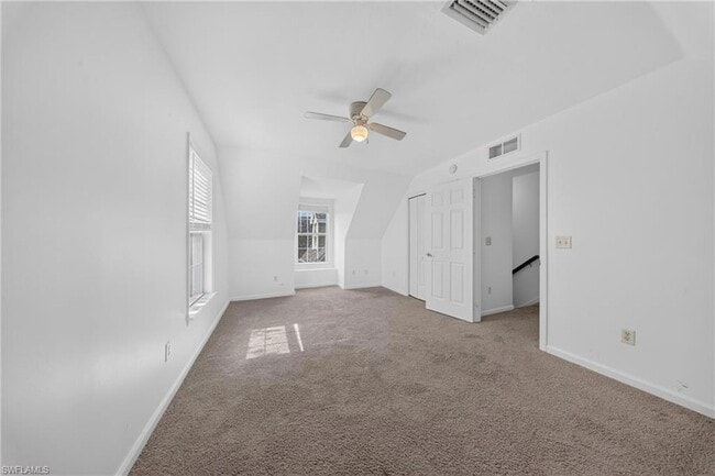 Building Photo - 250 Leawood Cir