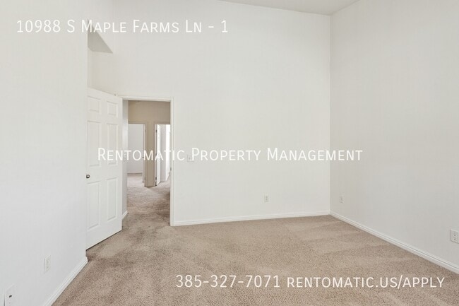 Building Photo - 10988 Maple Farms Ln