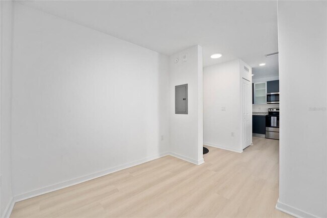 Building Photo - 5587 Millennia Park Dr