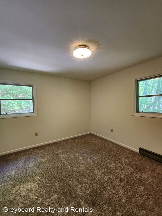 Building Photo - 2 br, 1 bath House - 157 Mississippi Rd