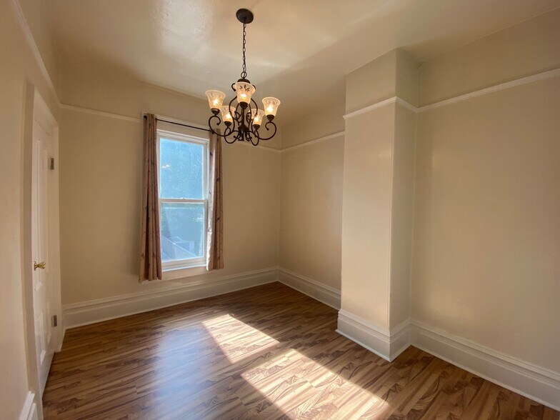 Building Photo - 1626 Santa Clara Ave