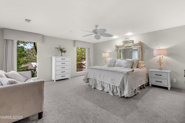 Building Photo - 4953 Lakeridge Terrace W