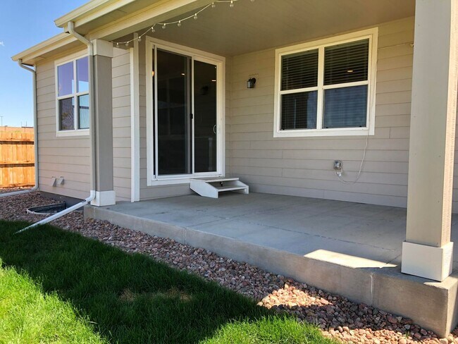 Building Photo - 6996 Tullamore Dr