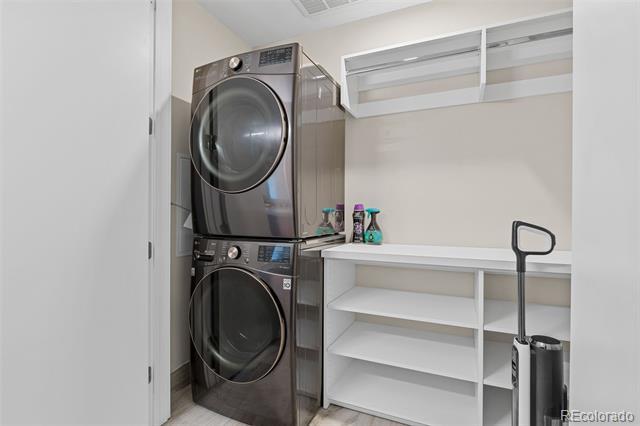 Building Photo - 4200 W 17th Ave