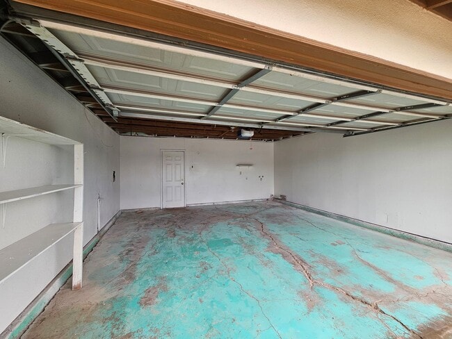 Building Photo - Home for Rent