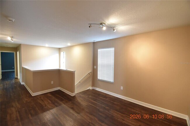 Building Photo - 20019 Date Palm Way