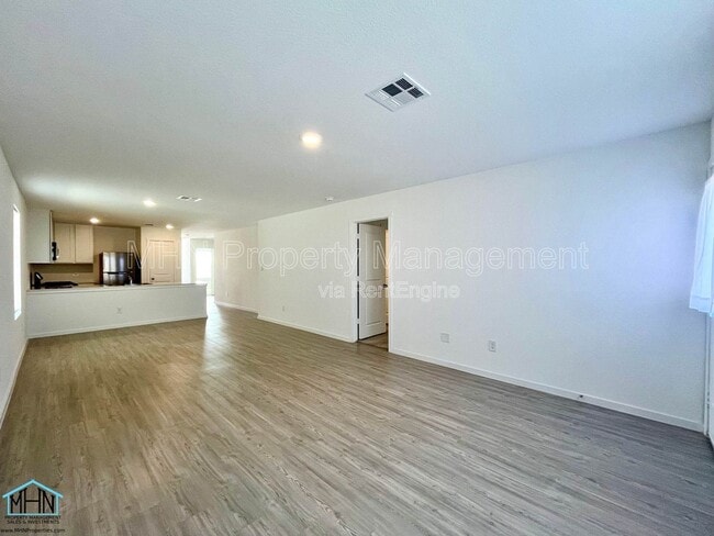 Building Photo - 12931 Kathleen St