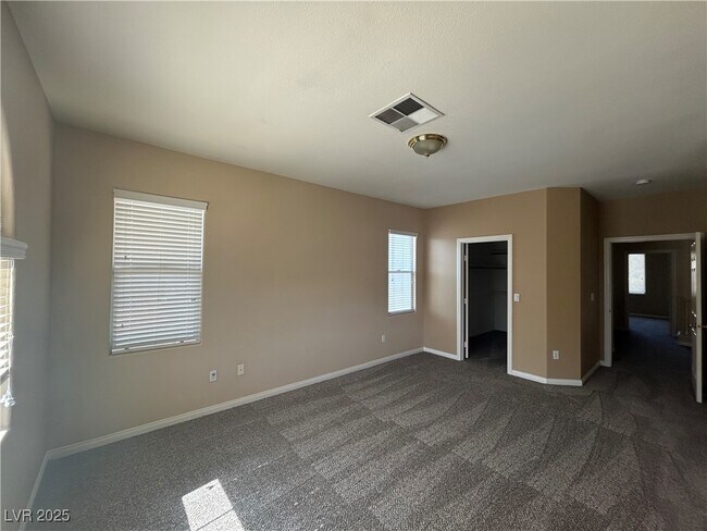 Building Photo - 157 Lakewood Garden Dr