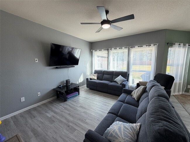 Building Photo - 15218 Loys Coves Ct