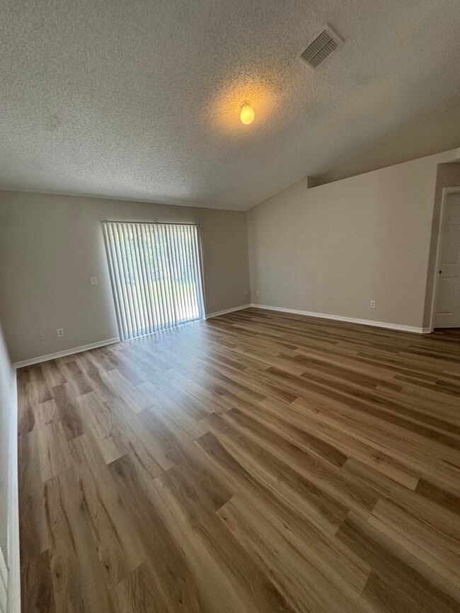 Building Photo - 81 S Courtland Blvd