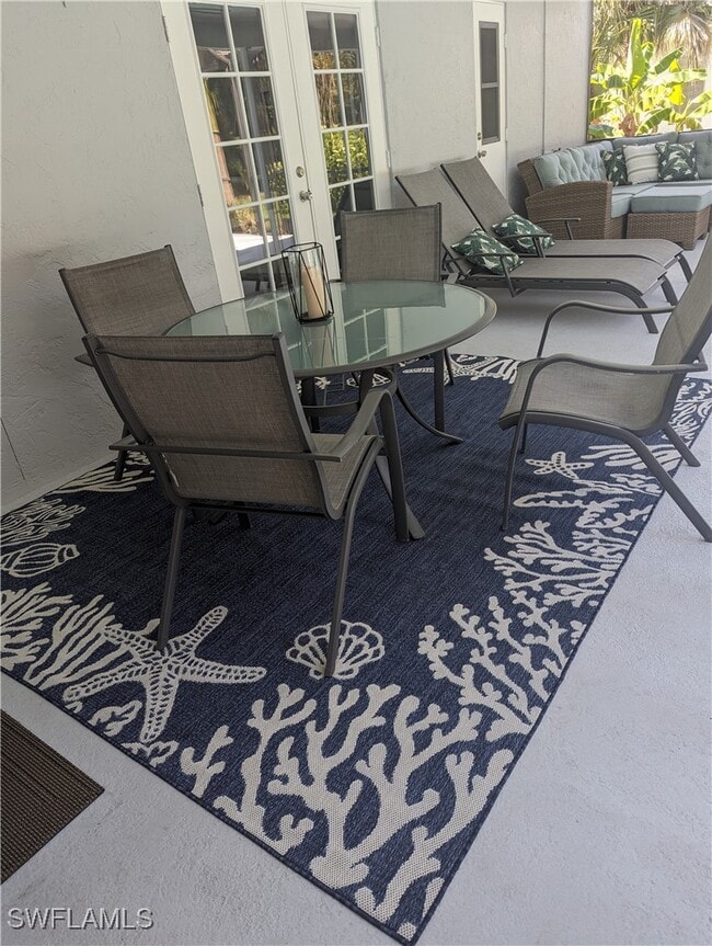 Building Photo - 2535 SW 28th Pl