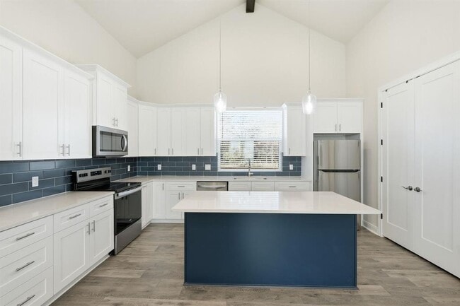 Building Photo - 193 Waikakaaua Dr