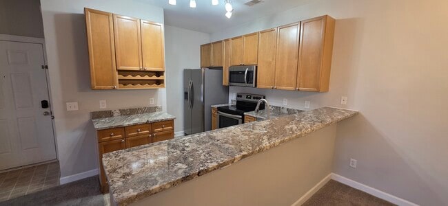 Building Photo - 1007 W Marymont Ln