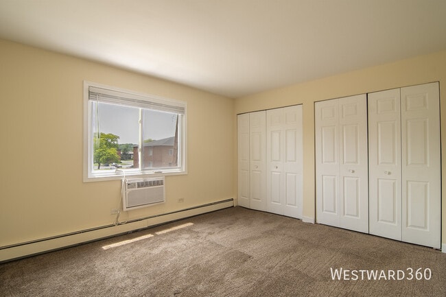 Building Photo - 5720 W 128th St