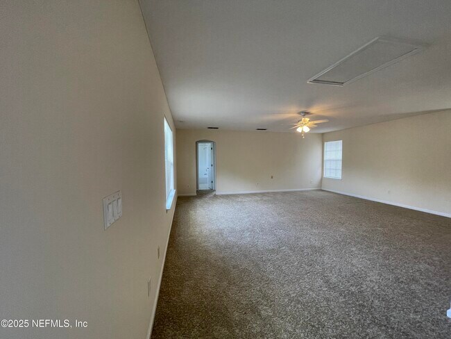Building Photo - 1804 Sea Pines Ln