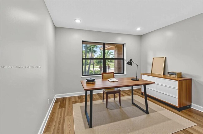 Building Photo - 9581 El Clair Ranch Rd