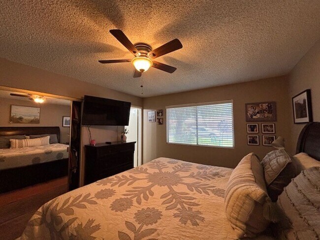 Building Photo - 1306 Leisure World