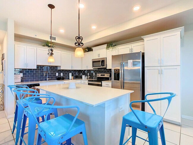 Building Photo - 4784 Clock Tower Dr