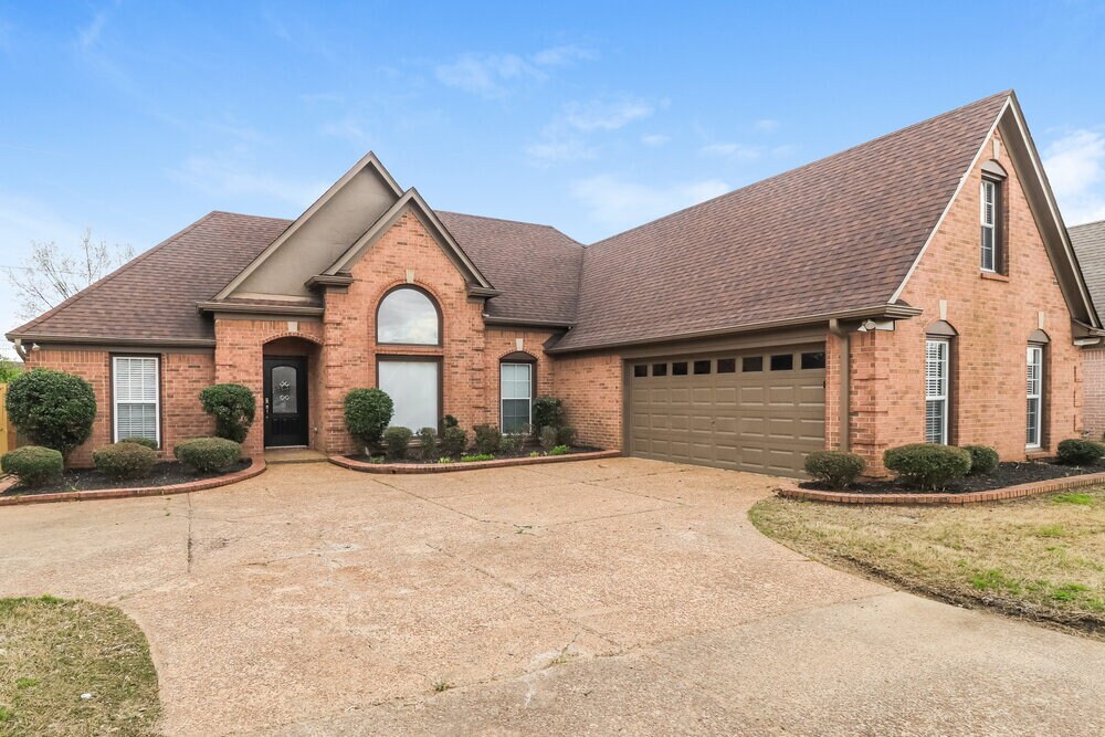 Building Photo - 9339 Chimneyrock Blvd.