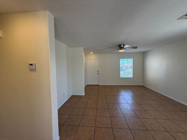 Building Photo - NEW Paint + NEW Carpet + NEW blinds + NEW ...
