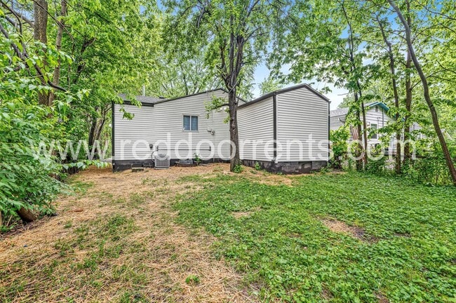 Building Photo - 1254 McDougal St