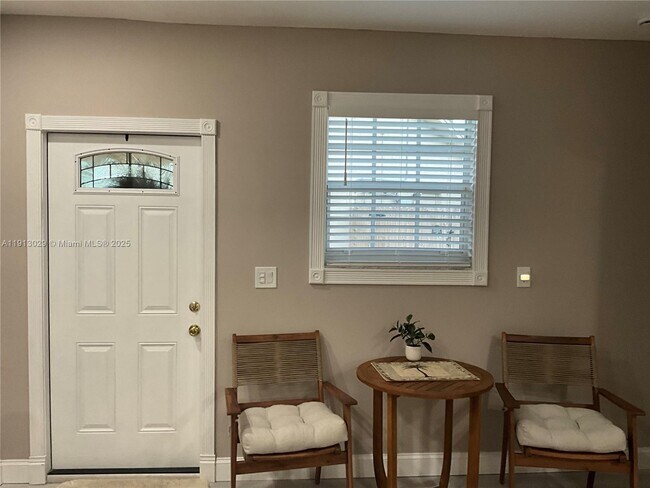 Building Photo - 8638 SW 50th St