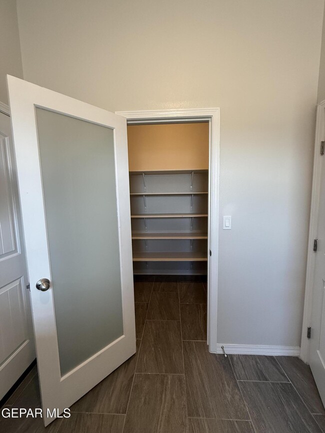 Building Photo - 7412 Rio Rimac Dr