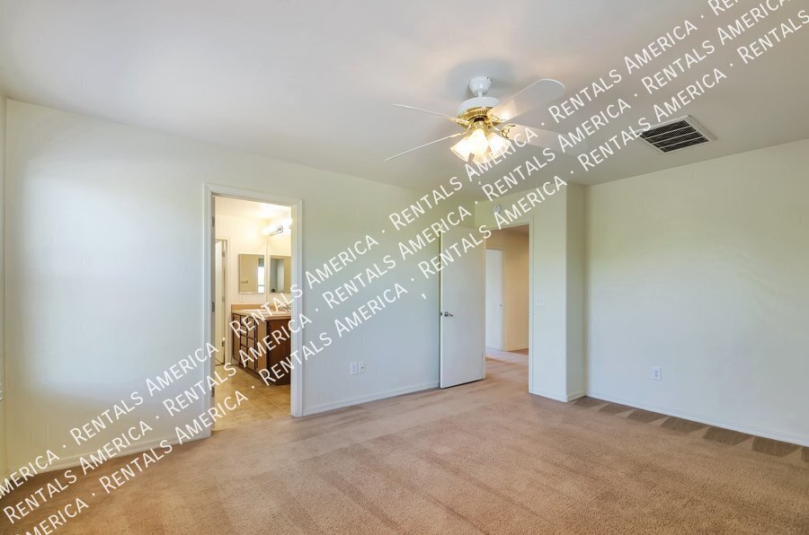 Building Photo - 2834 W Duskywing Dr