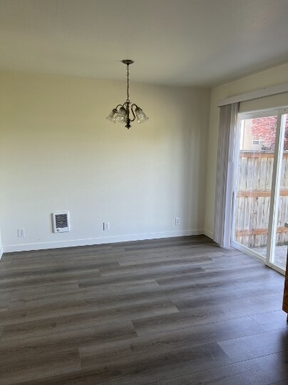 Building Photo - 380 Railroad Ave