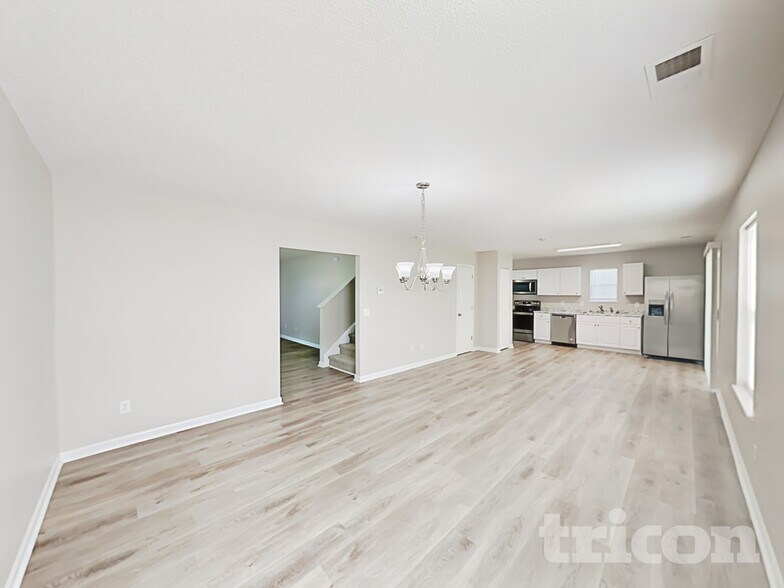 Building Photo - 1952 Lake Carolina Dr