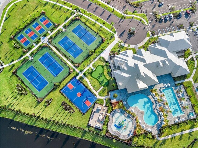 Building Photo - 15254 Sea Salt Wy