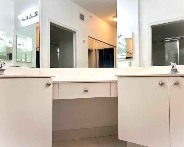 Building Photo - 7755 Yardley Dr