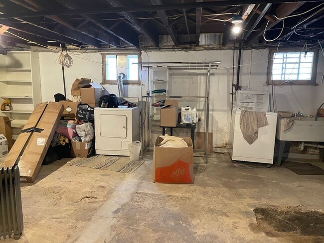 Building Photo - Lauraville 4-Bedroom, 2-Bathroom American Foursquare Home with Beautiful Outdoor Space