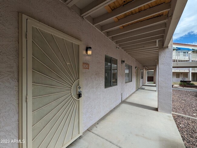 Building Photo - 12123 W Bell Rd