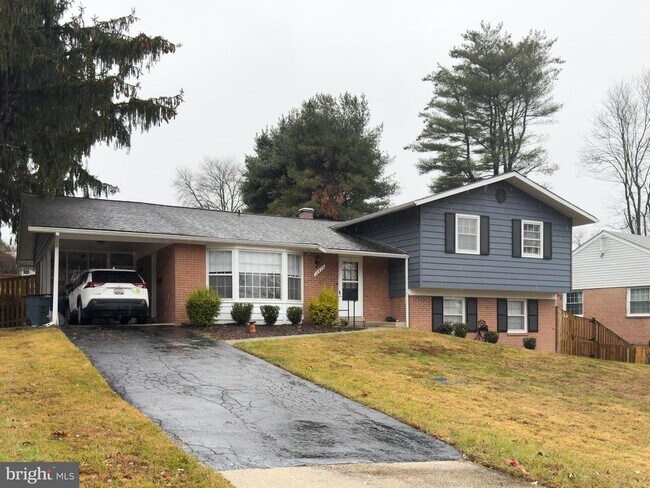 Building Photo - 12826 Camellia Dr