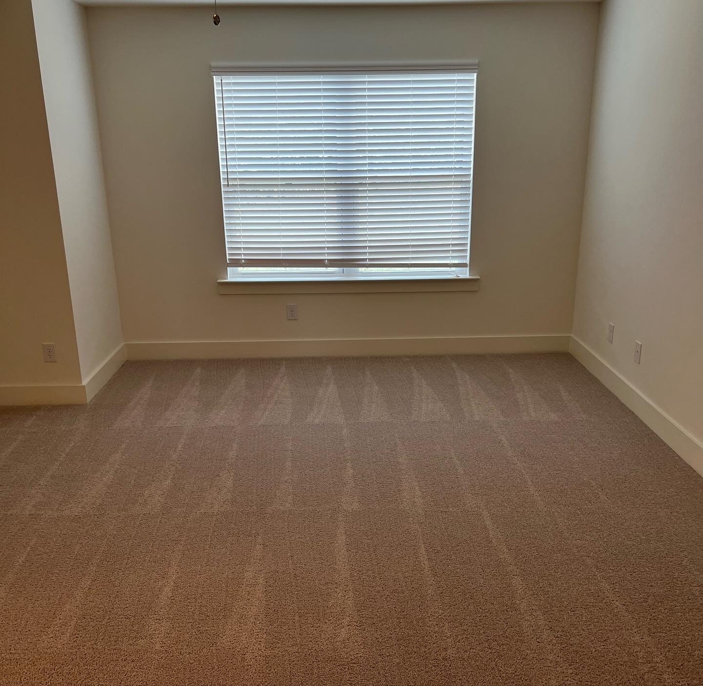 Building Photo - 6440 Scudders Dr