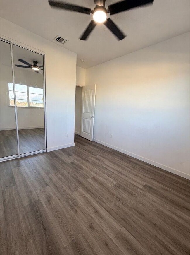Building Photo - 511 Manawai St