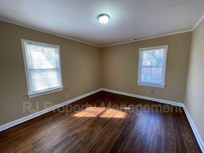 Building Photo - 3542 Millington Rd