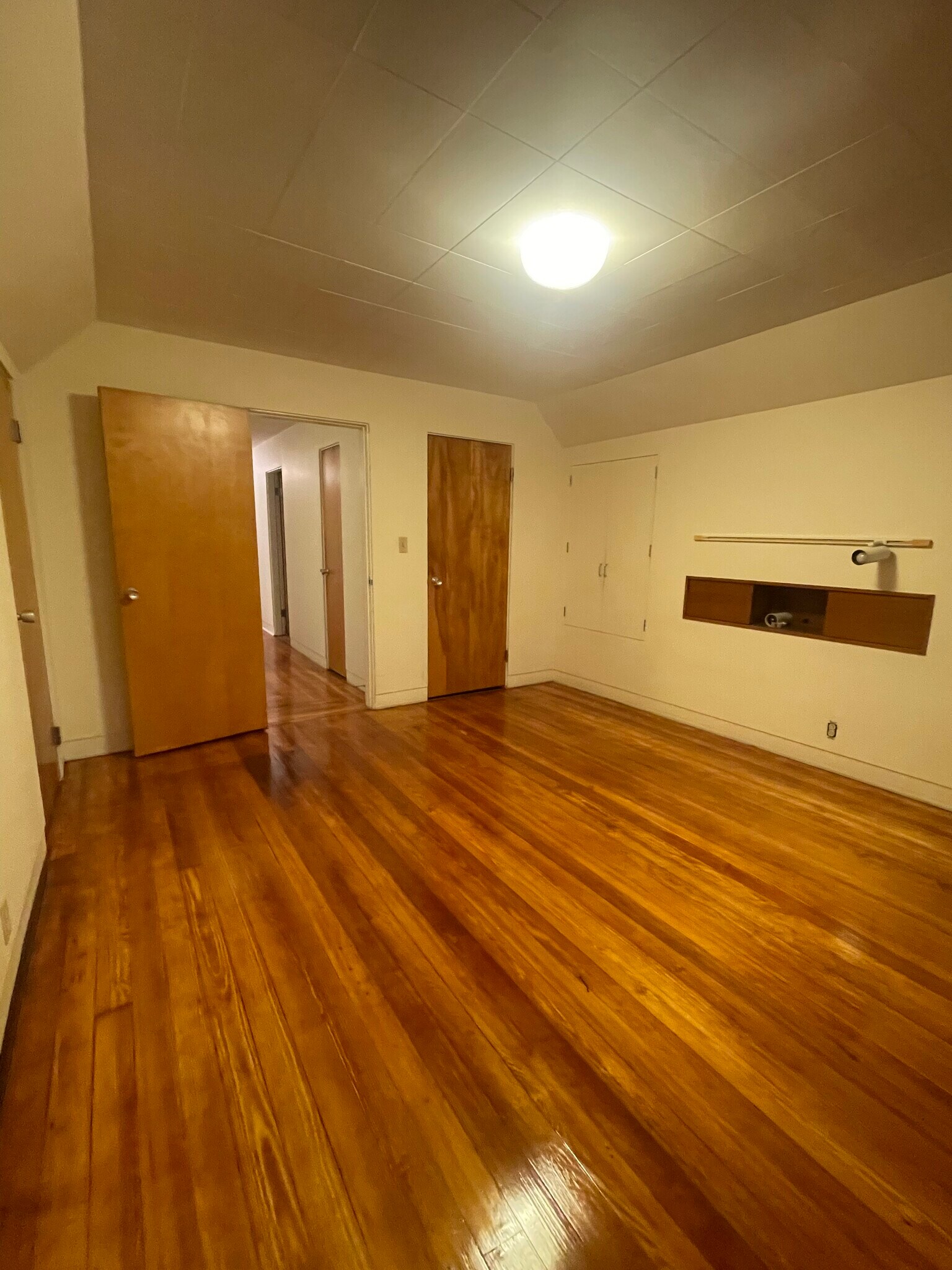 Building Photo - 10 Packard Ave