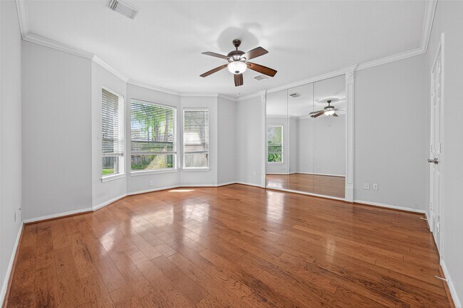 Building Photo - 20906 Greenfield Trail