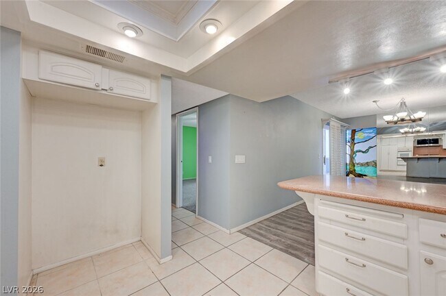 Building Photo - 3518 Blackstone St