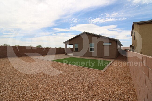 Building Photo - 8199 S Soltero Mine Dr